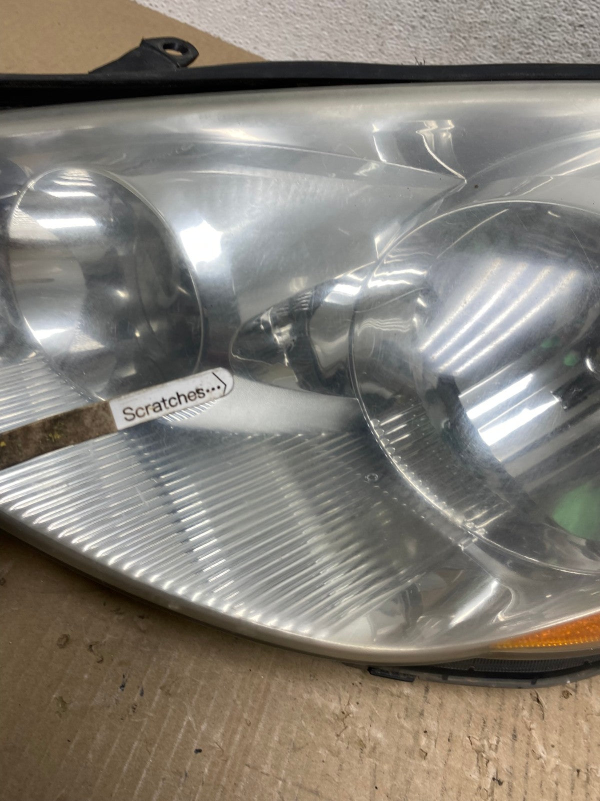 2006 to 2010 Toyota Sienna Left Driver Lh Side Headlight Halogen AE7086 LK3
