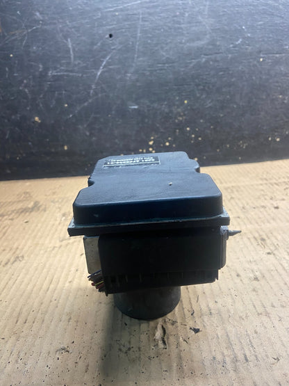 2004 to 2005 BMW 525i ABS Anti-Lock Brake Pump 6758743 Y4295 DG2