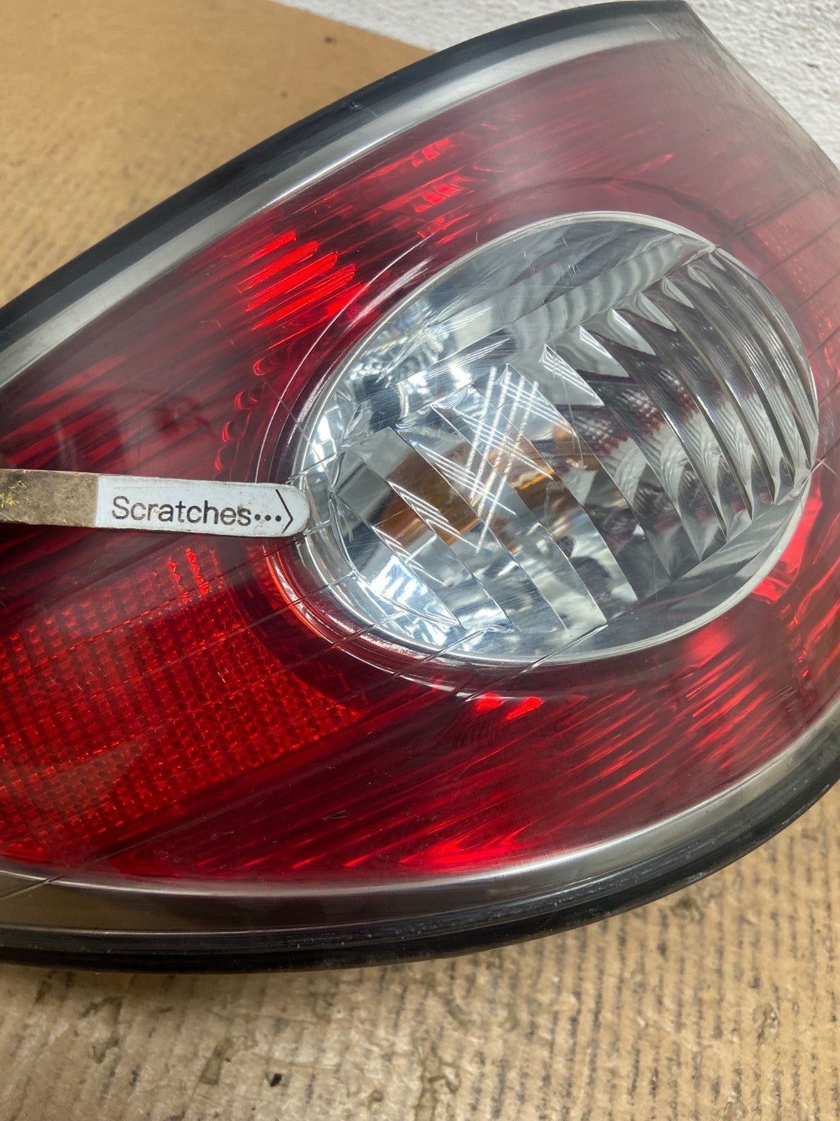 2002 to 2004 Lexus ES300 ES330 Left Driver Side Tail Light AE2886 LK3