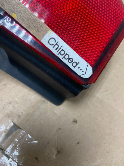 2002 2003 2004 Nissan Xterra Left Driver Side Tail Light AE6036 DW4