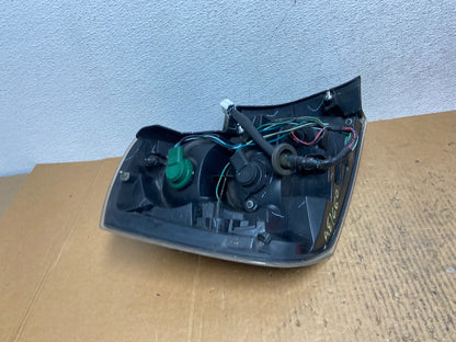 2010 2011 2012 Nissan Sentra Right Passenger Rh Black Tail Light AE1660 DW5