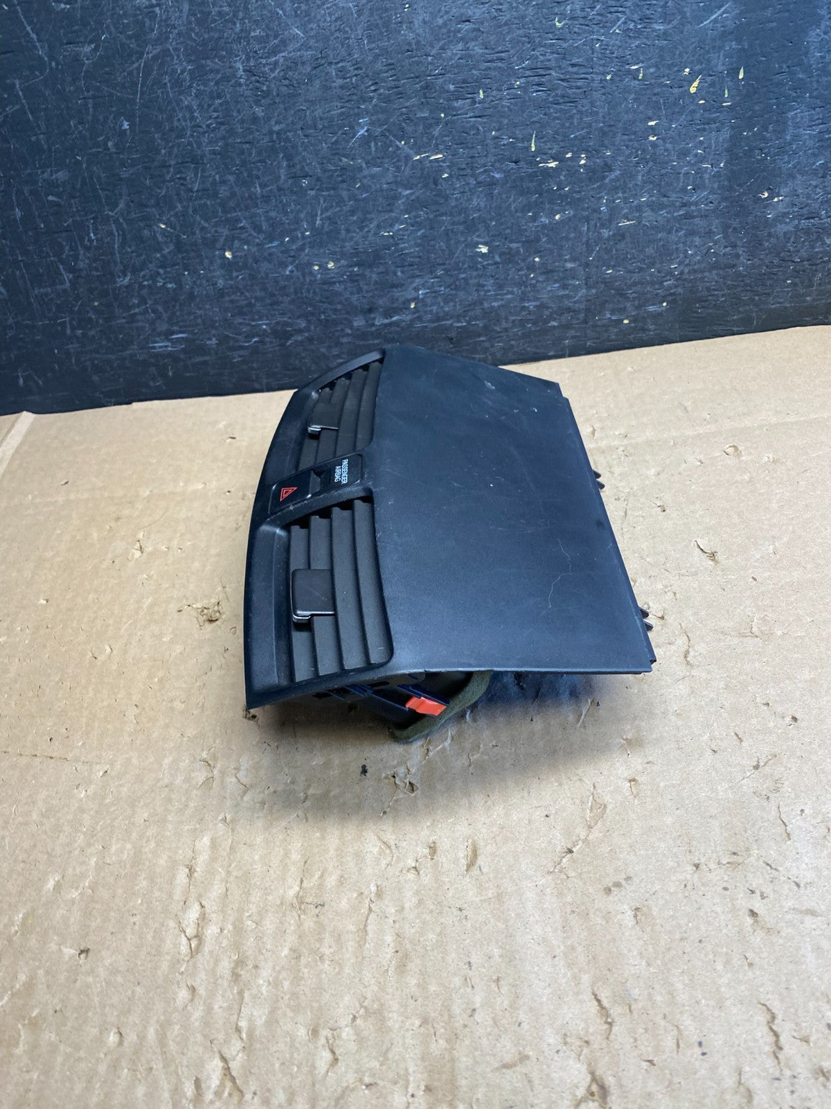 2009 to 2014 Acura TL Front Dash Dashboard AC Center Clock Air Vent AJ1302 DW2