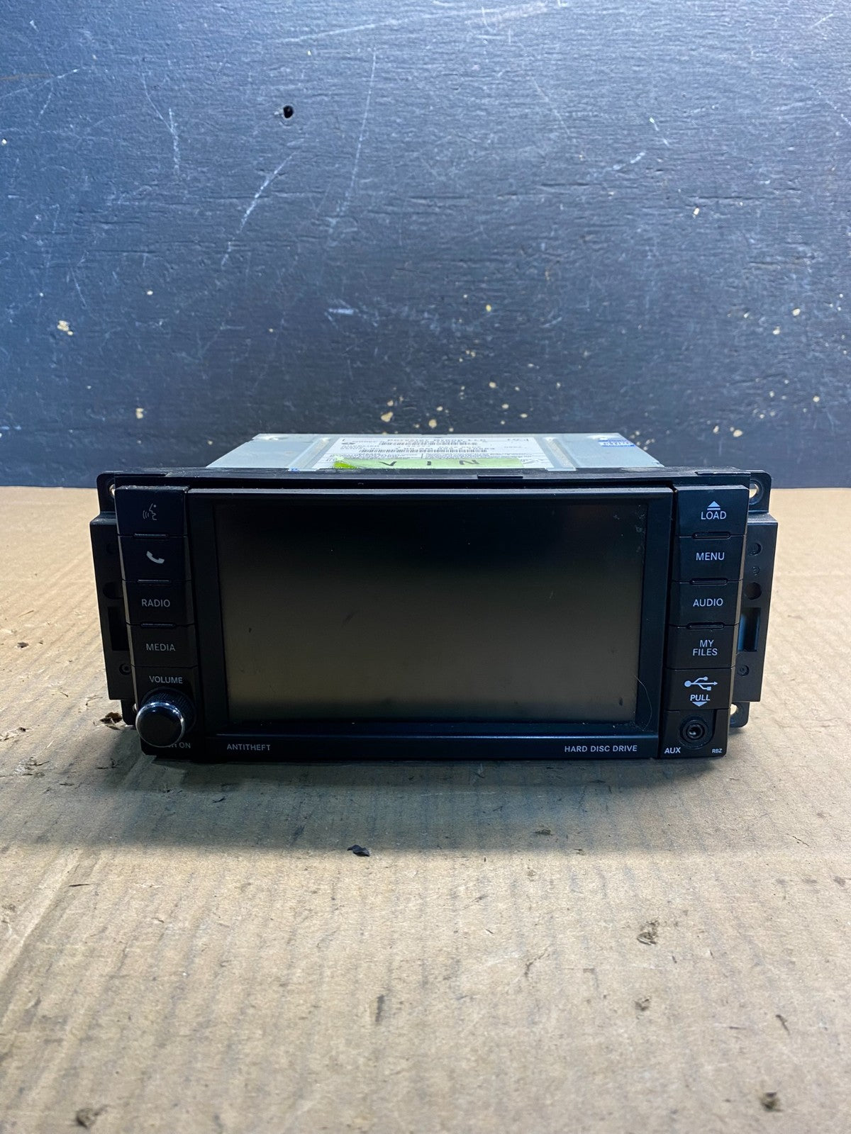 2008 2013 Jeep Dodge Chrysler Screen Display CD Player Satellite Radio AA7827 DG0