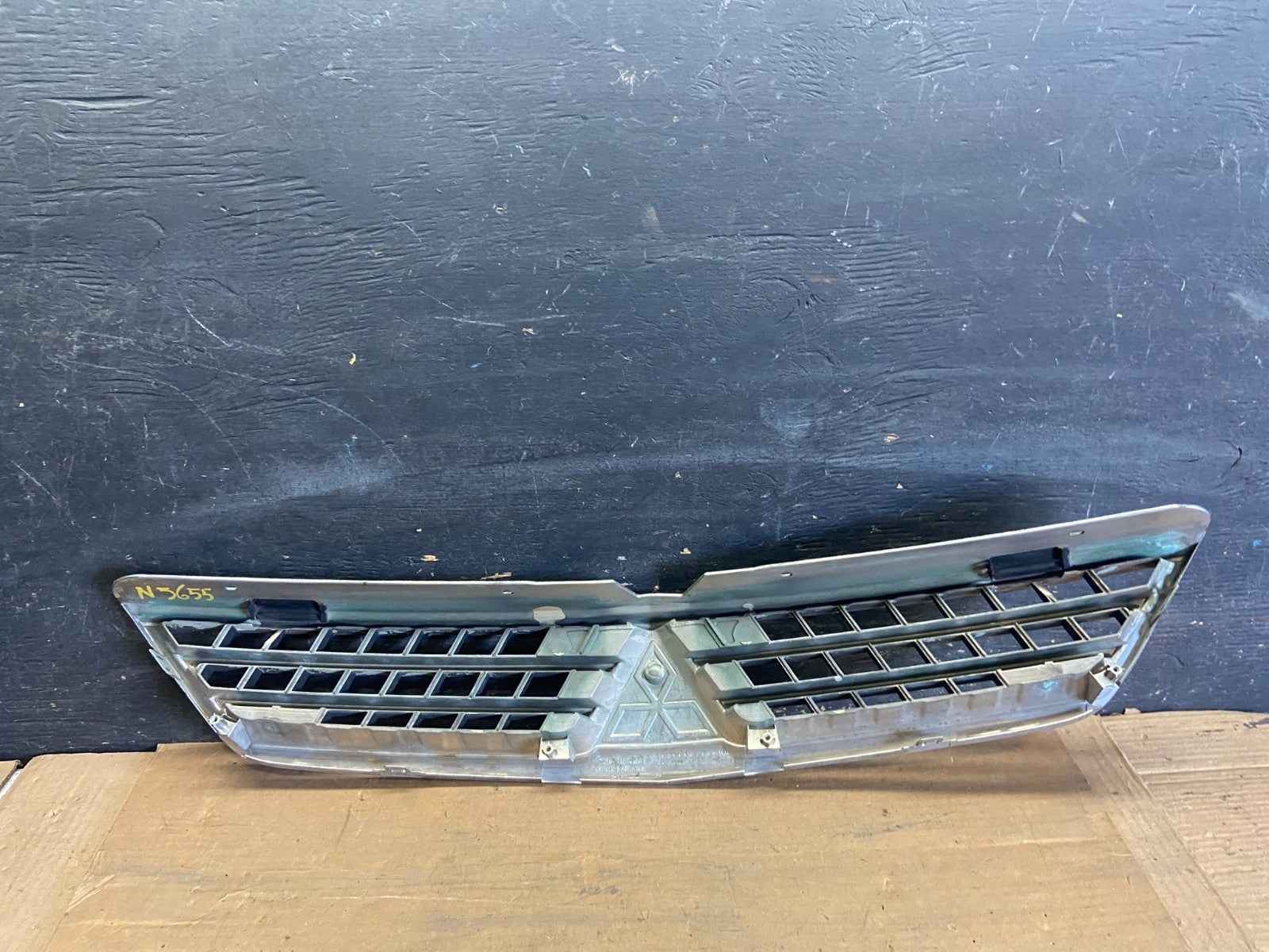 2006 to 2007 Mitsubishi Lancer Front Grille Grill Oem R0257 DG10