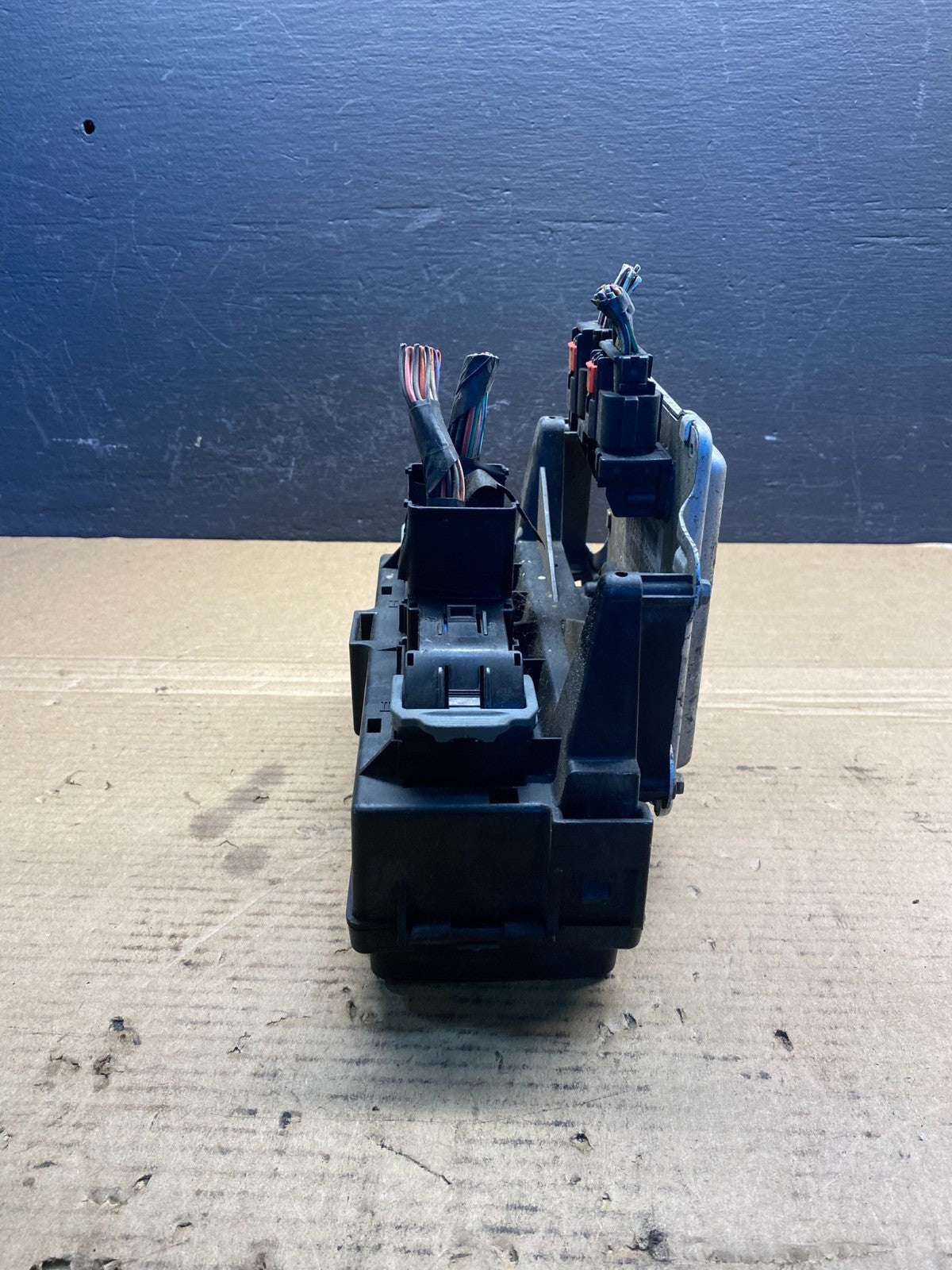 2007 2008 2009 Dodge Durango Fuse Box Relay Panel Body Module BCM Oem ac4453 DG3