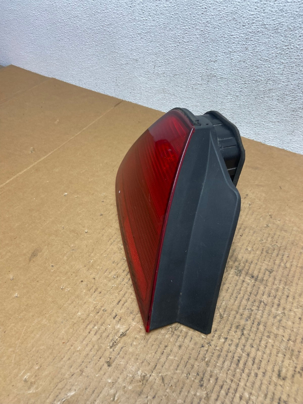 1998 - 2002 Honda Accord Coupe 2-door Left Driver LH Tail Light AE0364 LK1