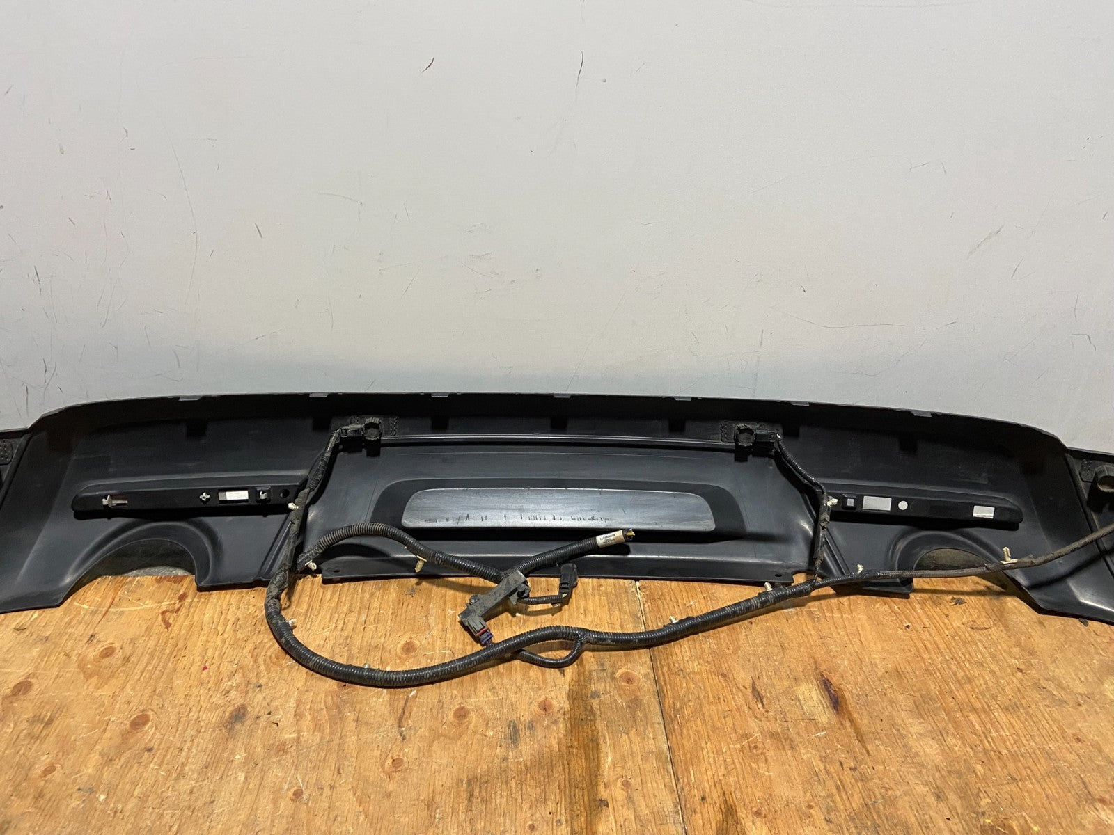 2011 to 2015 Ford Explorer Rear Bumper Cover NO TOW HOOK Q12777