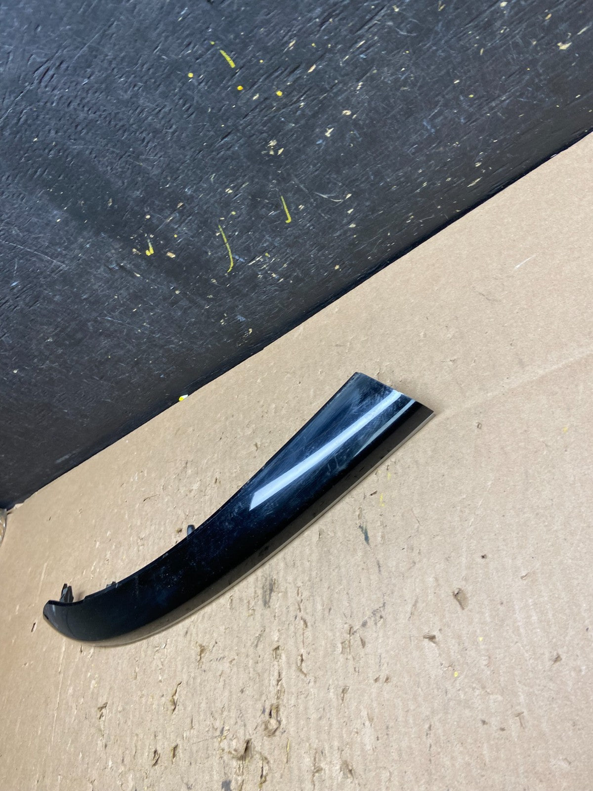 2007 - 2009 Mazda CX9 Center Dash Right Passenger Moulding Trim T6278 DG2