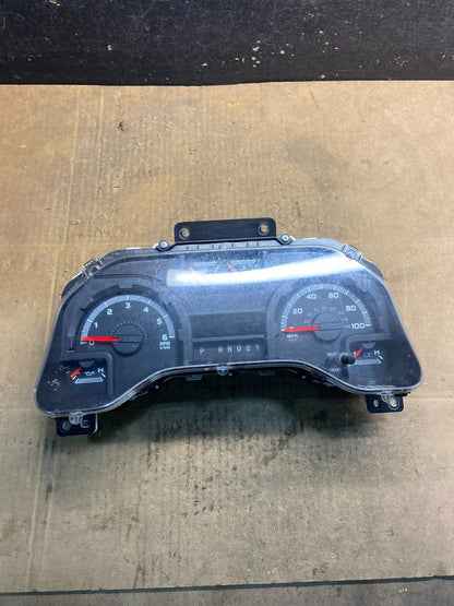 2014 Ford E150 E250 E350 VAN Gauge Speedometer Cluster OEM y3775  DG3