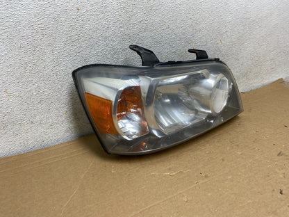 2004 2005 2006 Toyota Highlander Headlight Right Passenger RH Side AH8283 DW1