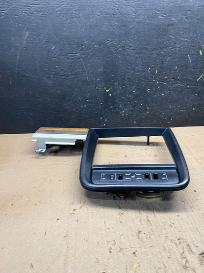 1998-2002 Lincoln Continental Dash Radio Climate Control Bezel OEM R9019 DG3