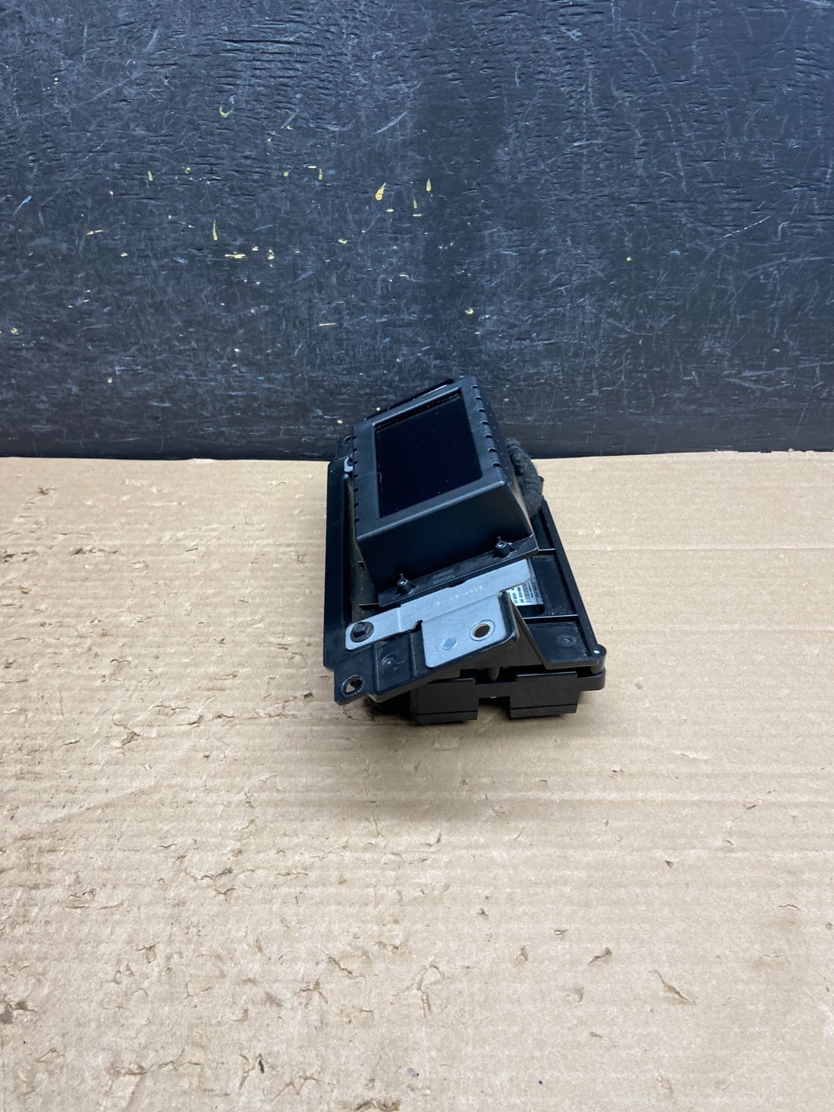 2013 to 2014 Ford Explorer Screen Communication Module DB5T-14B428-AC AG8591 DG1