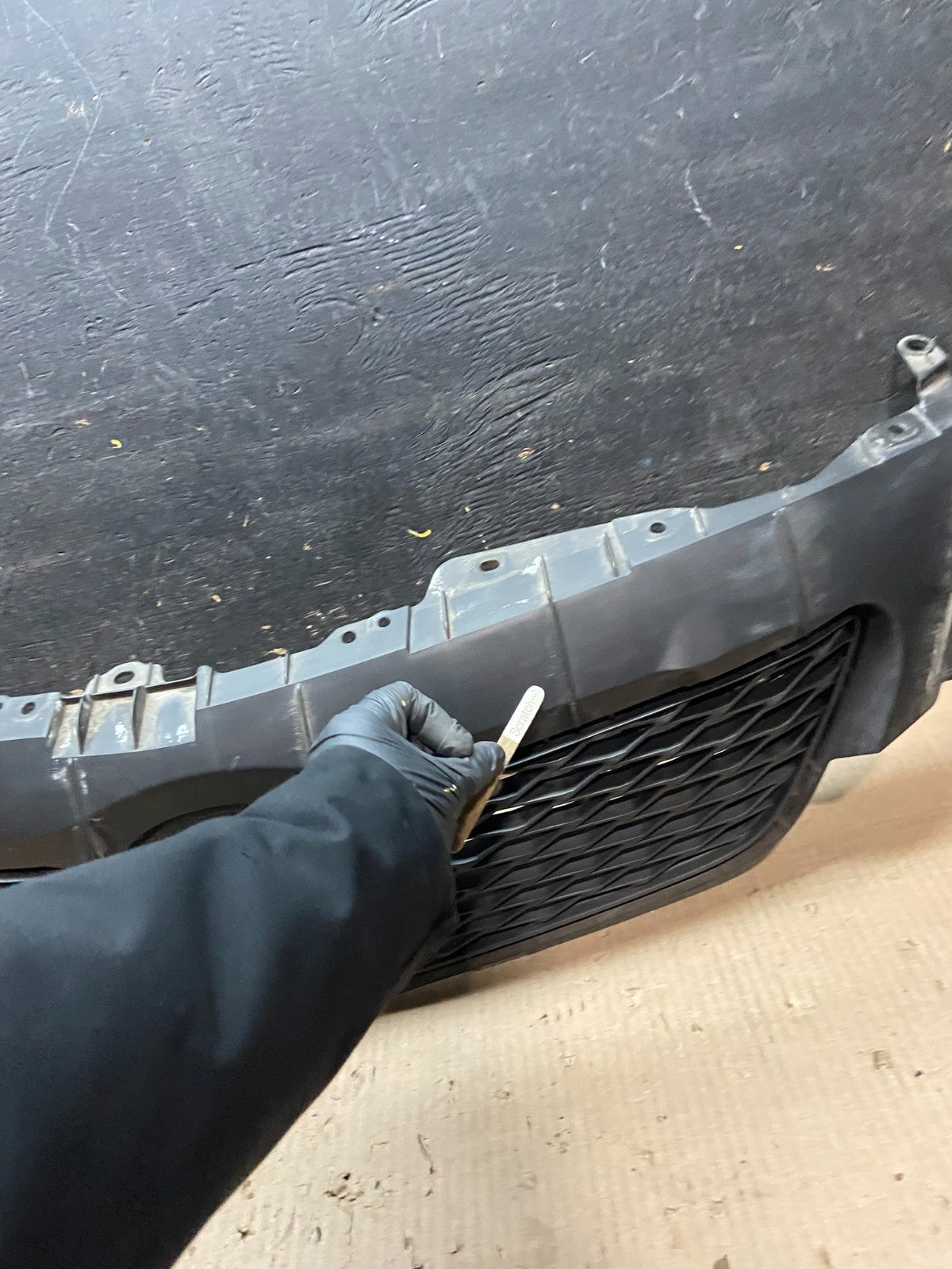2009 to 2010 Toyota Corolla Grille Grill Front Upper Bumper Black X7896 DG6