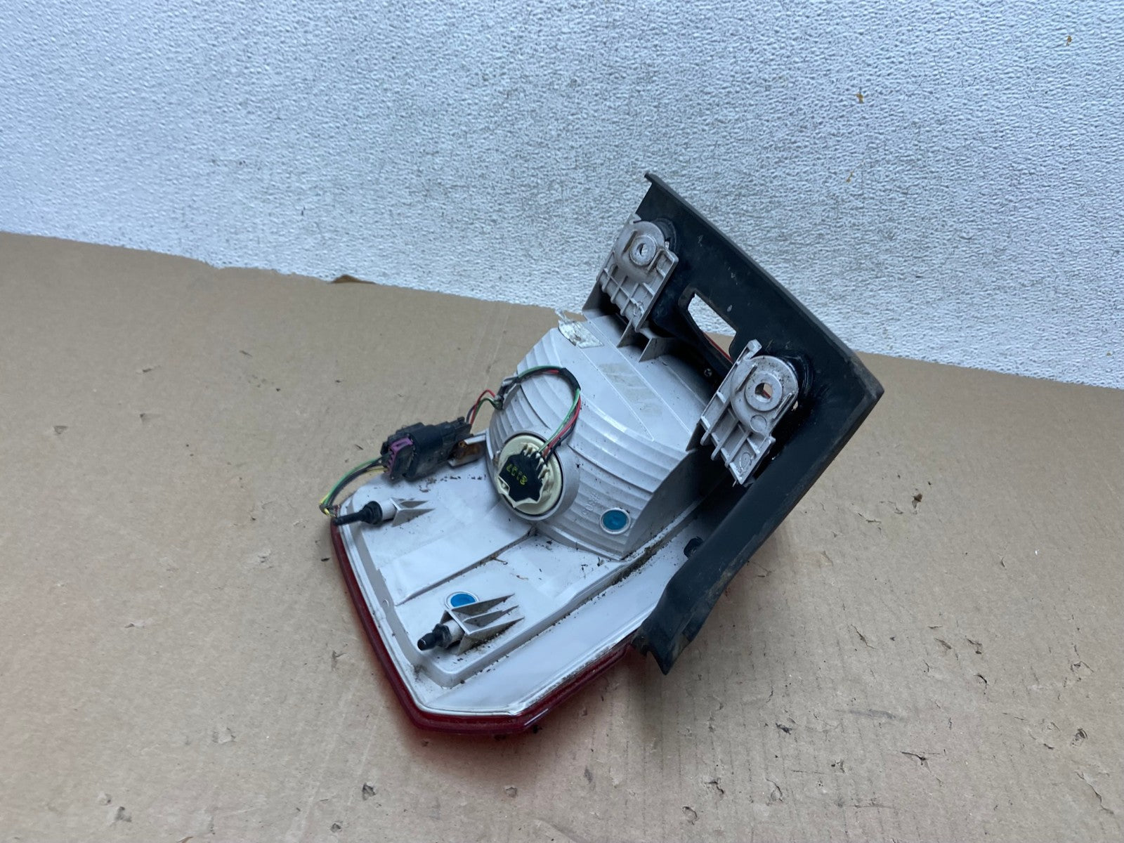 2010 to 2017 GMC Terrain Halogen Tail Light Left Driver Lh Side AG6935 LK4
