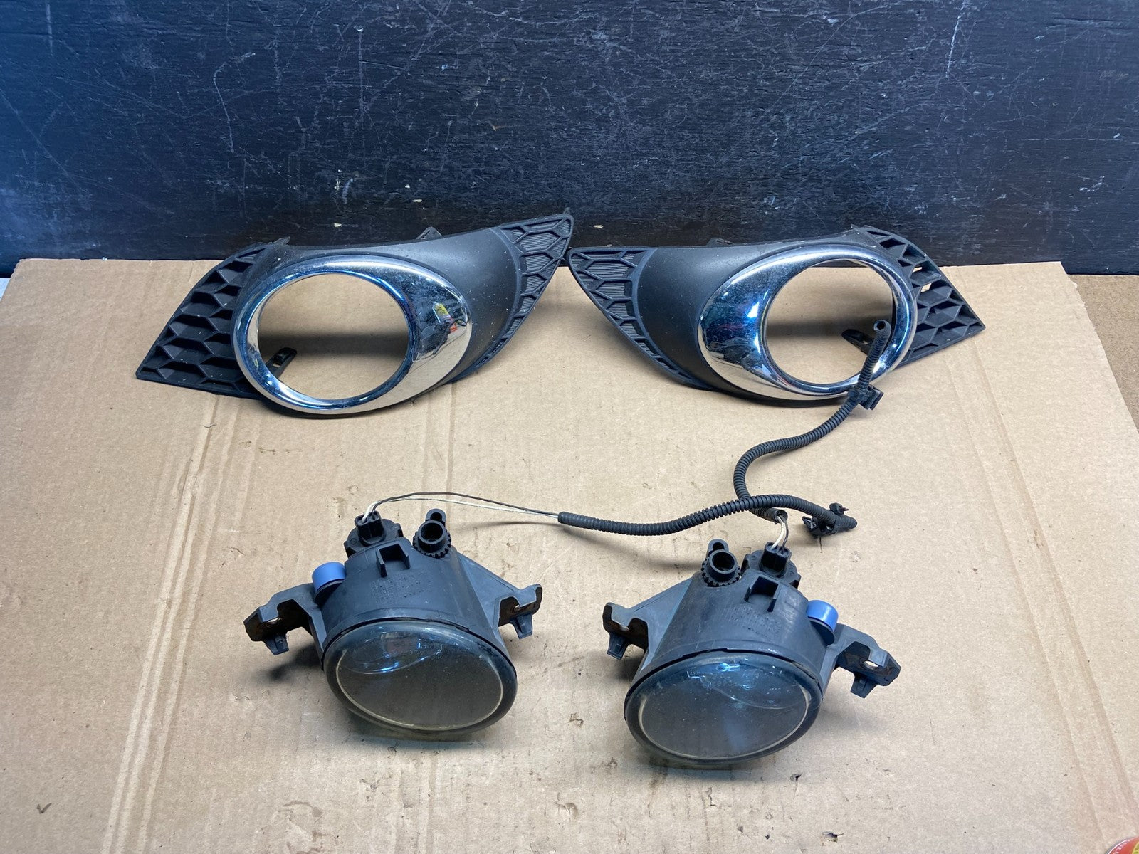 2013 - 2020 Infiniti QX60 JX35 Left+Right Side Fog Lights AE2349 DG1