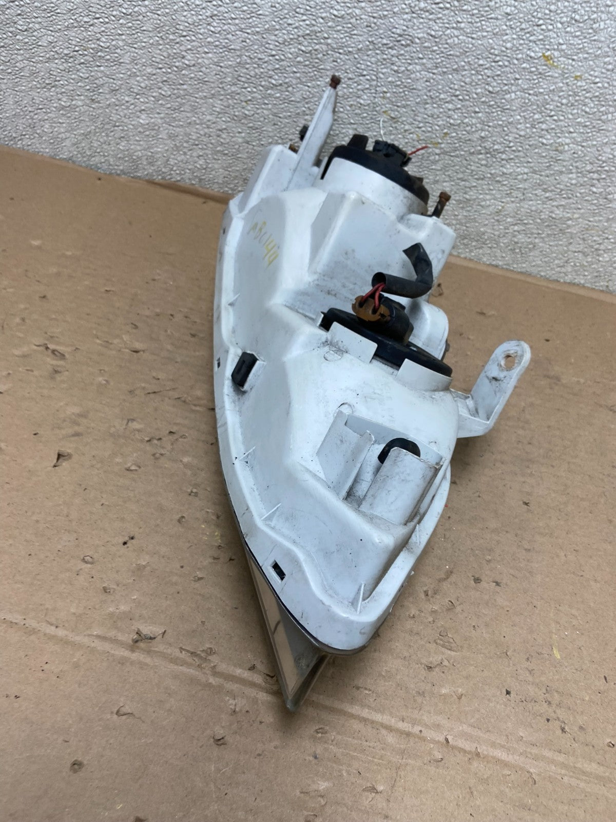 1997-2001 Lexus Es300 Left Driver Side Headlight Halogen AB0144 DW5