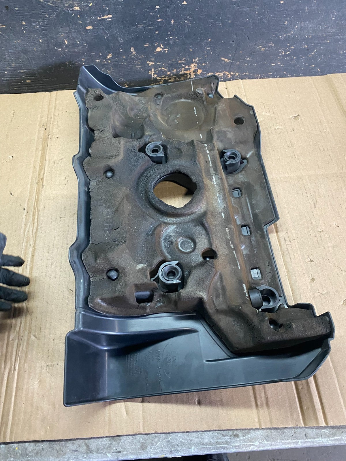 2008 - 2012 Land Rover LR2 3.2L Engine Motor Top Cover Trim Panel s5998 DG6