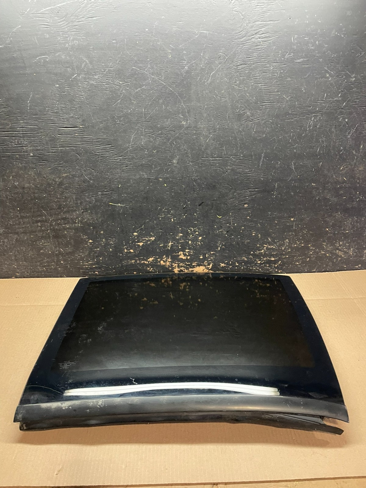 1984 to 1992 Pontiac Firebird Right Passenger Side Sunroof Top Glass Z82773