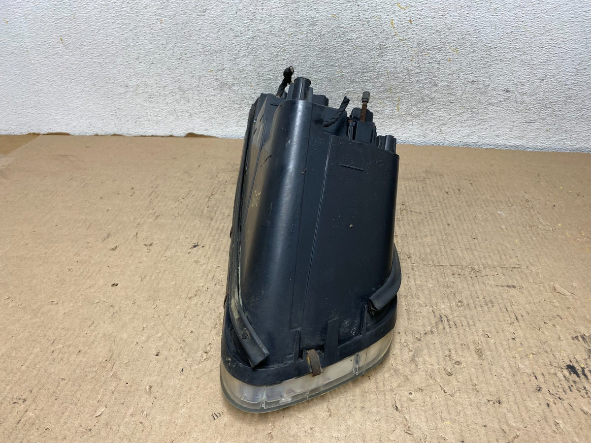 2008 to 2011 Mack Truck CXU600, GU800 Left Driver Side Halogen Headlight AH20999
