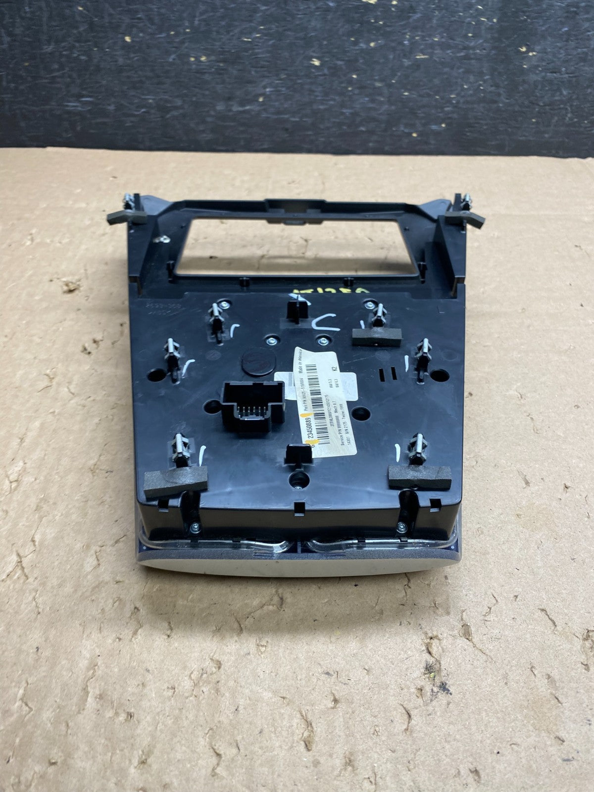 2012-2015 Chevy Equinox Terrain Radio Face Climate Control Panel Bezel AJ1350 DG4