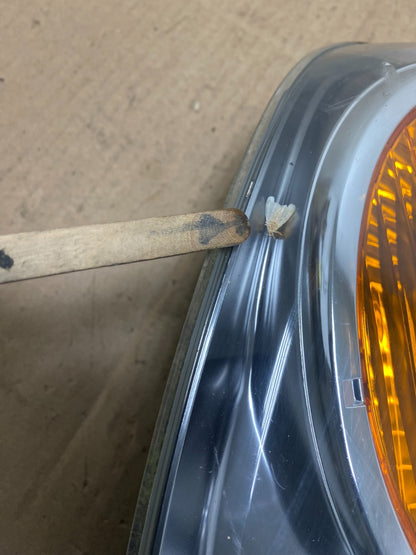 2002 2003 Nissan Maxima Left Driver Lh Side Tail Light W0844 DW5