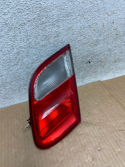 1998-2003 Mercedes Benz CLK Inner Right Passenger RH Tail Light Lamp AI5801 LK2