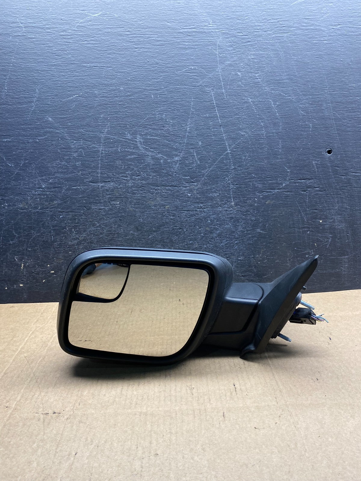 2016 - 2019 Ford Explorer Left Driver LH Side View Door Mirror ah2034 DG8