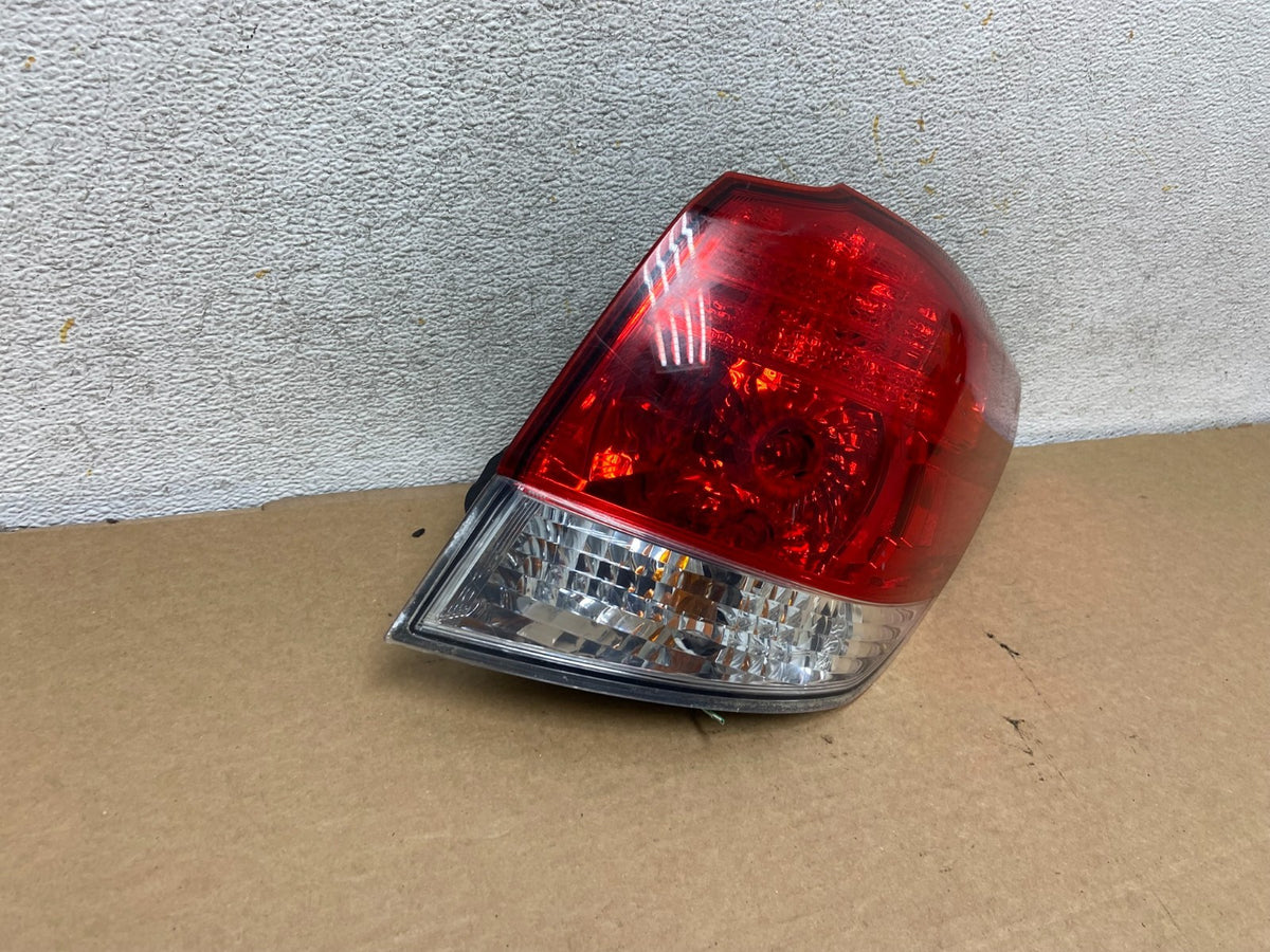 2010-2014 Subaru Outback Wagon Right Passenger Rh Side Tail Light AH4417 DW1