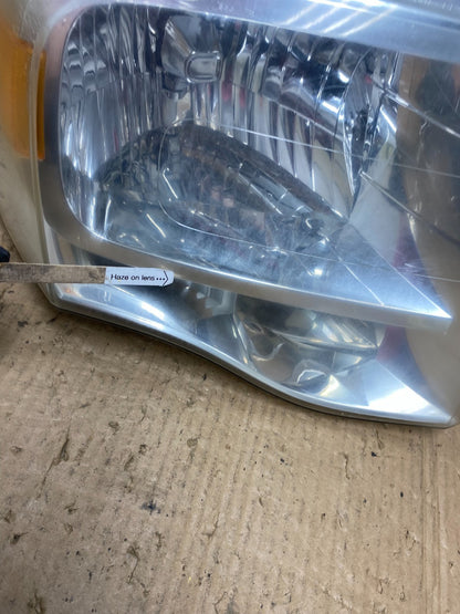 2007 to 2014 Ford Expedition Right Passenger RH side Headlight Halogen AC8256 DW5