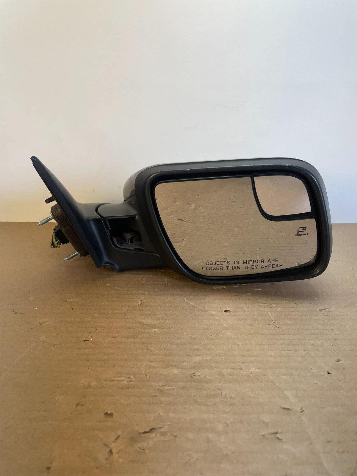 2011 to 2015 Ford Explorer Right Passenger View Door Mirror AF5598 MS9