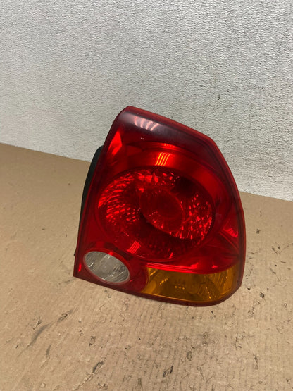 2003 to 2004 Hyundai Accent Sedan Right Passenger Tail Light AE8845 DG0