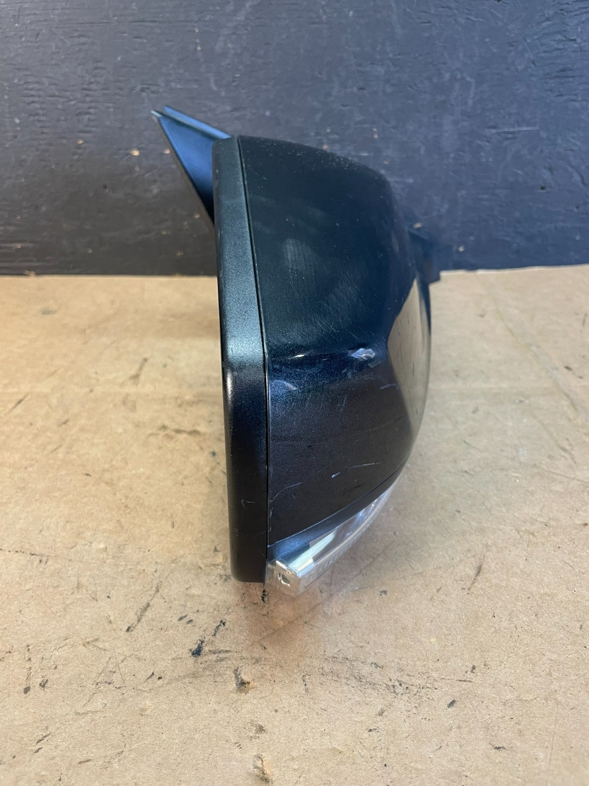 2010 to 2012 Buick Lacrosse Right Passenger Rh Side View Door Mirror AE1087 DW9