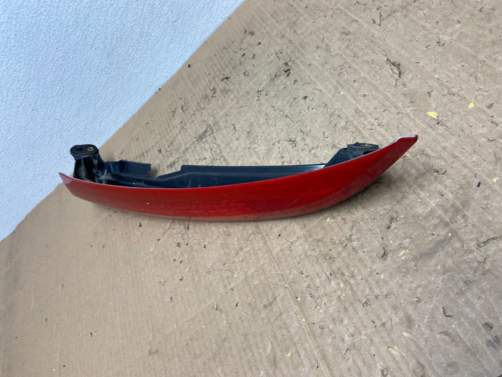 2007 to 2011 Volvo XC90 Left Driver LH Side Upper Tail Light OEM AC0085 DW1