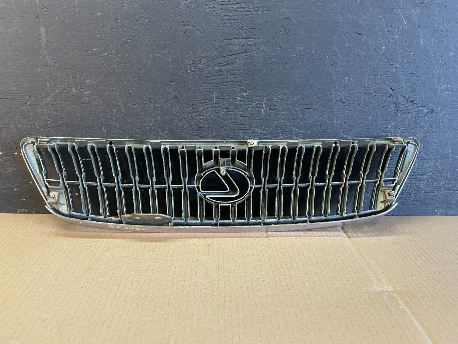 1998 to 2005 Lexus GS300 Front Upper Chrome Grill Grille AE3488 DG3