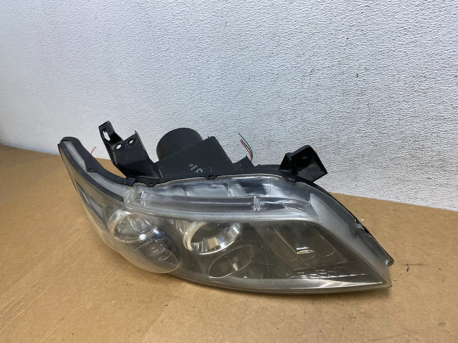 2004 to 2008 Infiniti Fx35 Hid Xenon Right Passenger Rh Headlight AE3052 DW1