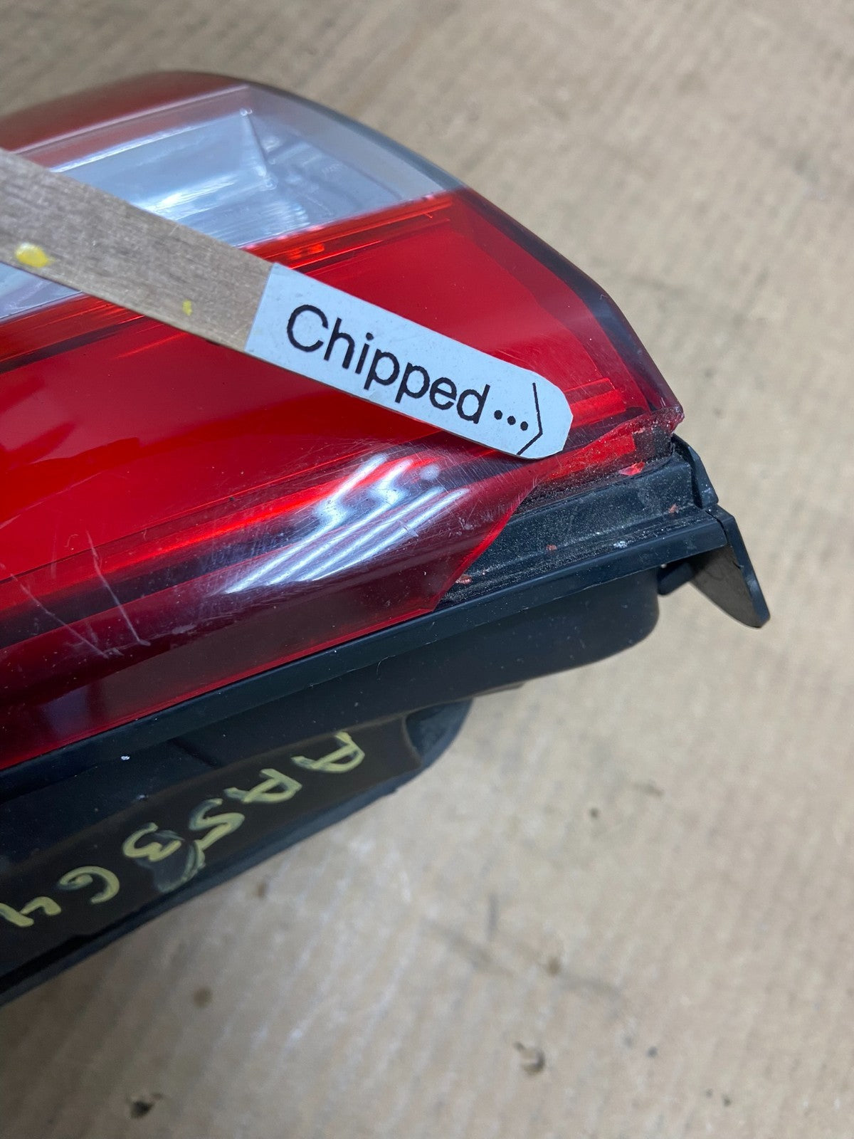 2014 - 2015 Kia Sorento SX Left Driver LH Side Inner Tail Light OEM AA5364 DG4