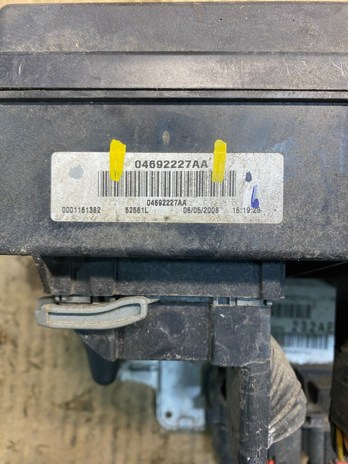 2007 2008 2009 Dodge Durango BCM Fusebox Fuse Box Relay Module Z5027DG6