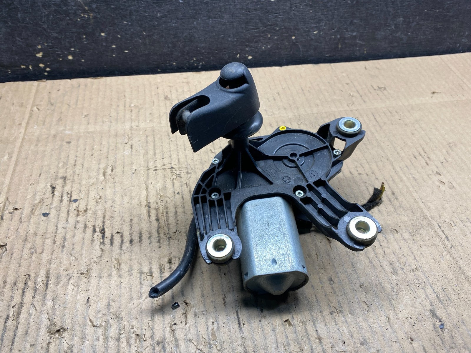 2007-2016 OEM Mini Cooper S R56 R60 R61 Rear Glass Wiper Motor Y1382 DG1