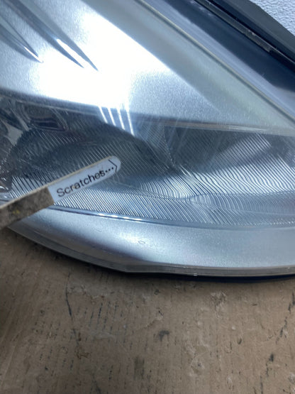 2013 - 2016 Ford Escape Headlight Right Passenger RH Side Halogen AD8034 DW3