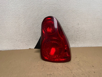 2006 to 2007 Chevrolet Monte Carlo Right Passenger RH Side Tail Light AG7991 DW0