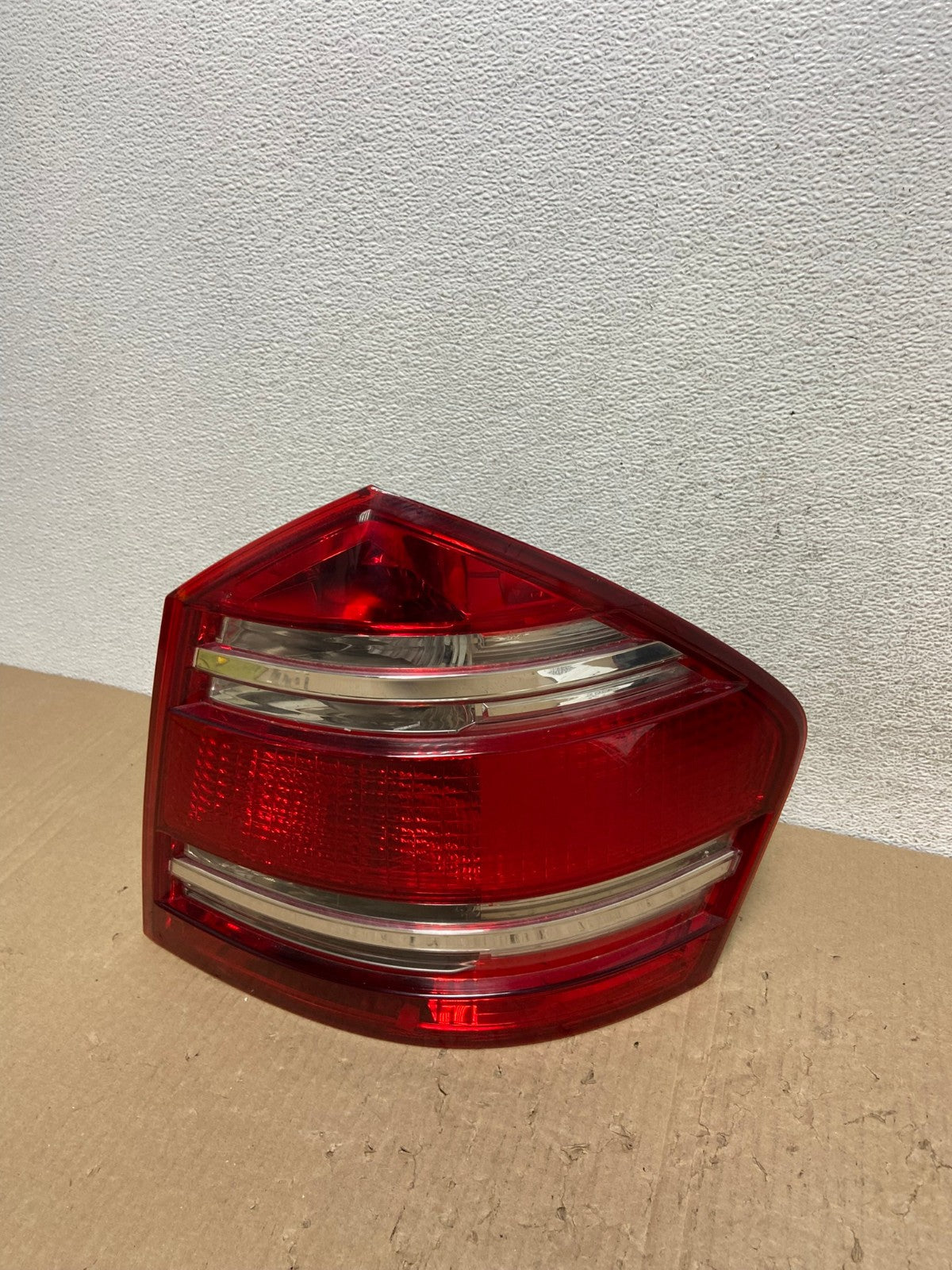 2007 to 2009 Mercedes GL-Class GL450 Right Passenger Tail Light AE9780 LK0