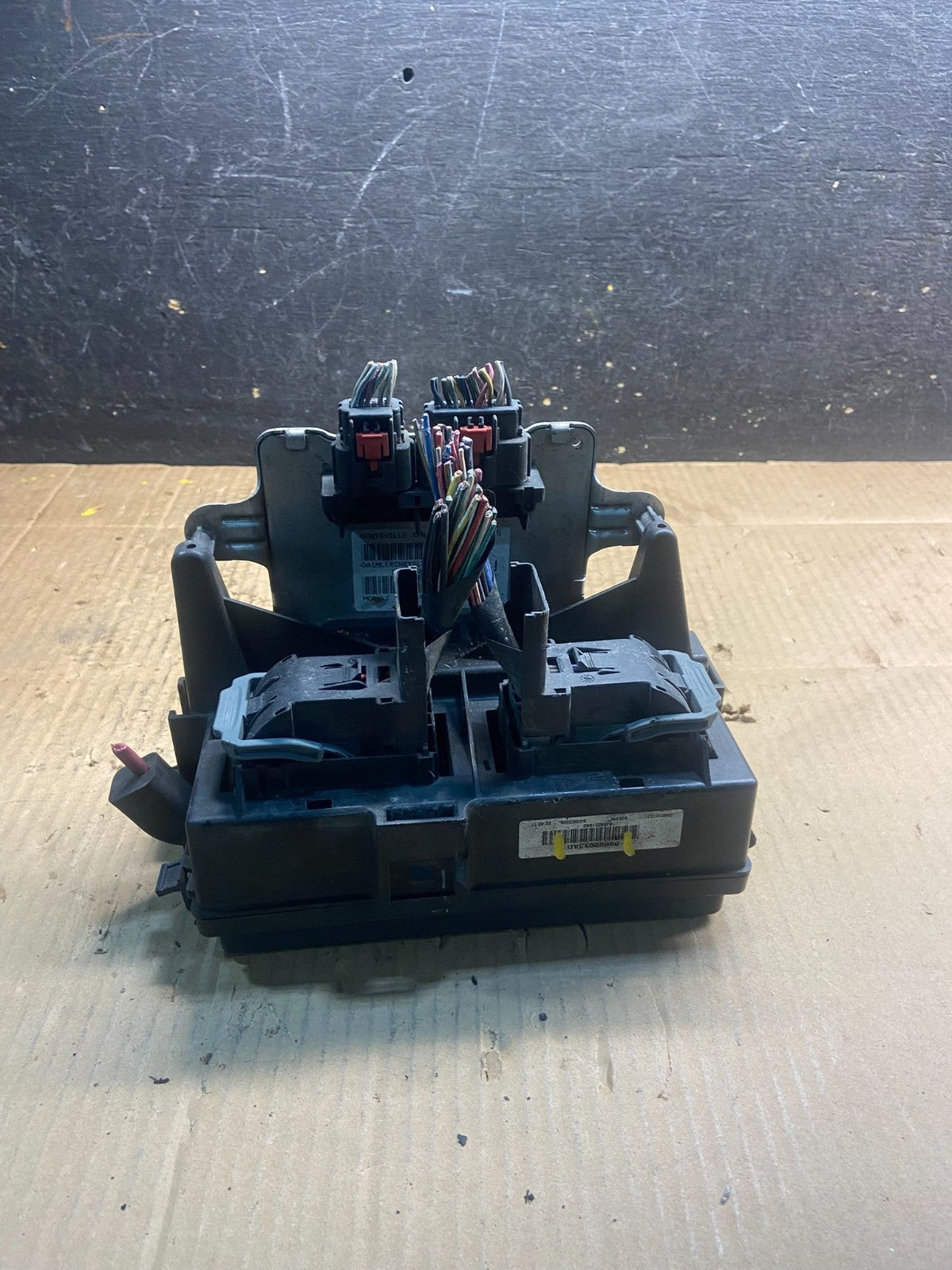 2005 Dodge Durango Fuse Box Tipm Fuse Box Relay Panel y3717 DG3