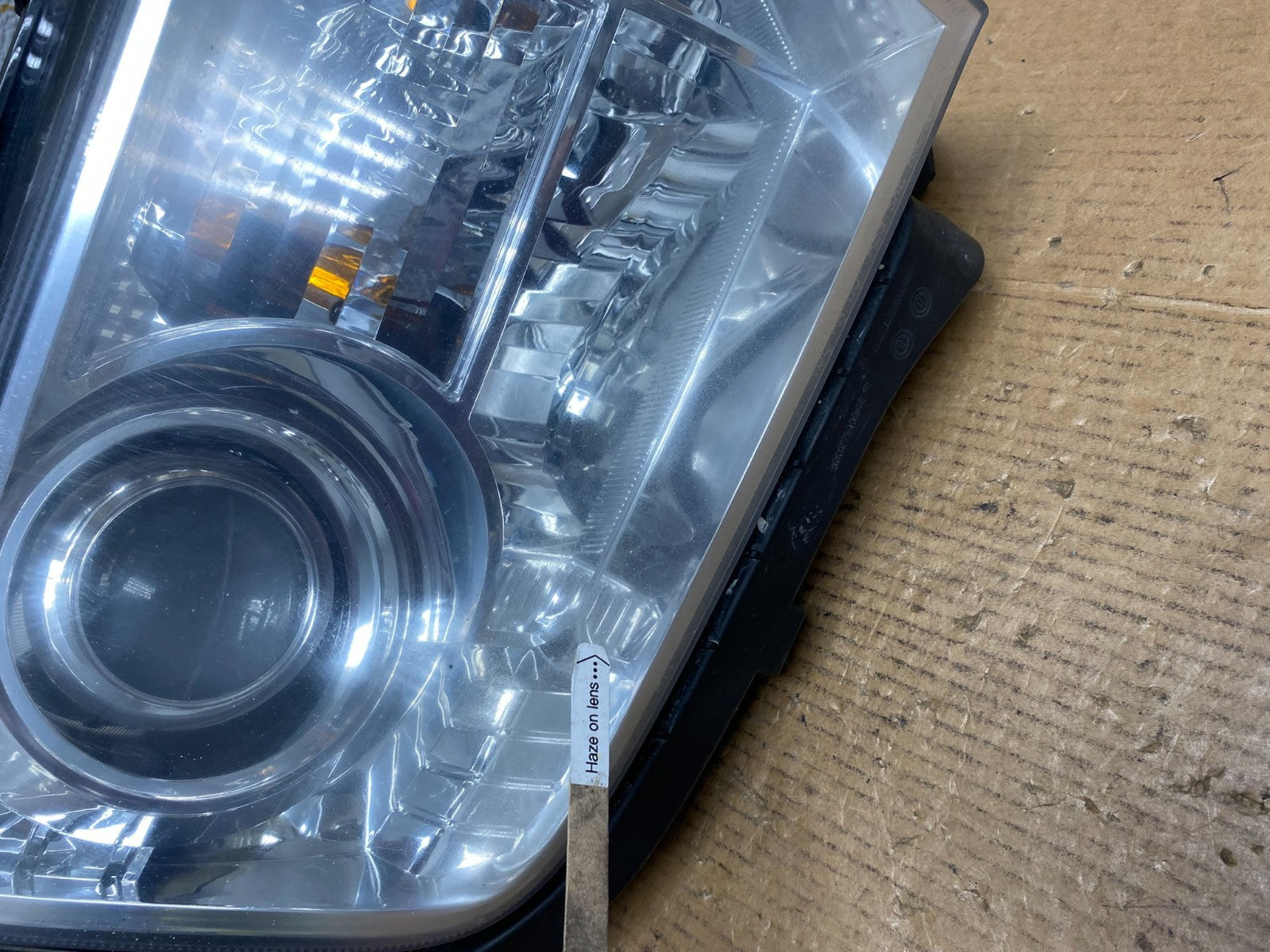 Halogen 2007 to 2010 Lincoln MKX Headlight Right Passenger Side AE0499 DW5