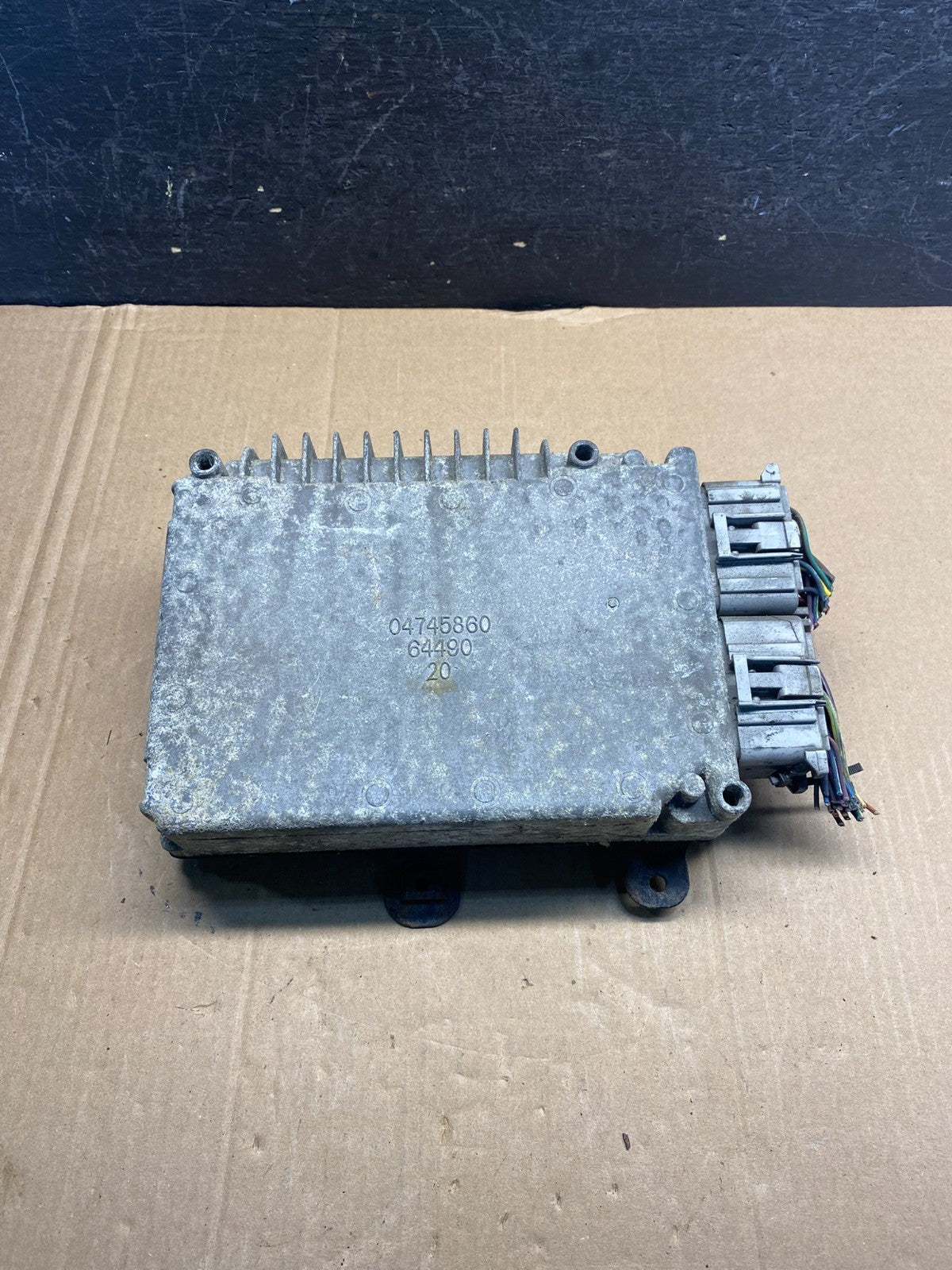 2003 Dodge Caravan Engine Control Unit Module ECM ECU AE7524 DG0