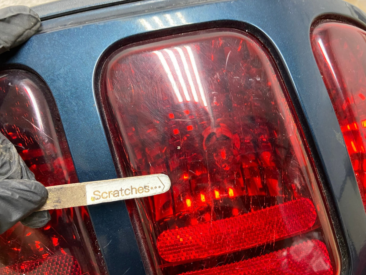1996 1997 1998 Ford Mustang Right Passenger RH Side Tail Light AH8483 LK3