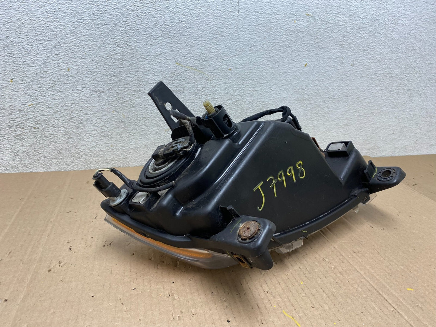 2011 to 2013 Jeep Grand Cherokee Halogen Left Driver Lh Headlight j7998 Oem DG7