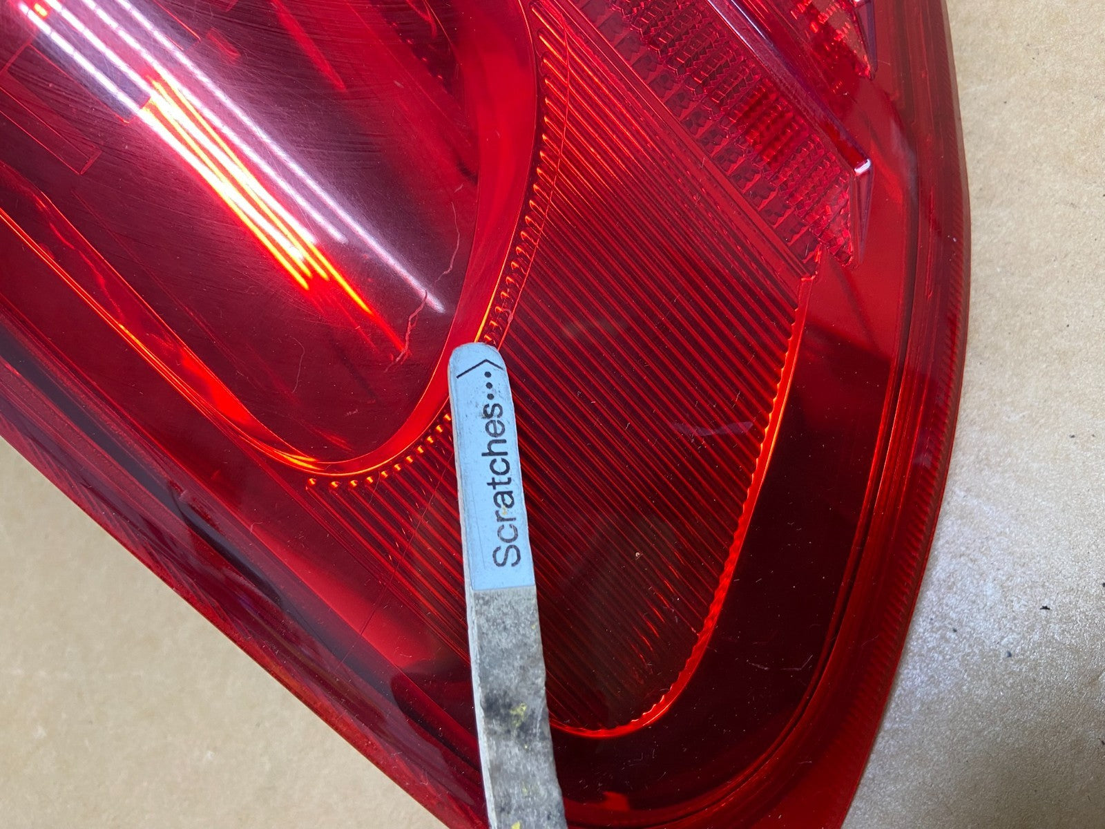 2008 to 2015 Nissan Rogue Left Driver Lh Side Tail Light AD8887 DW3