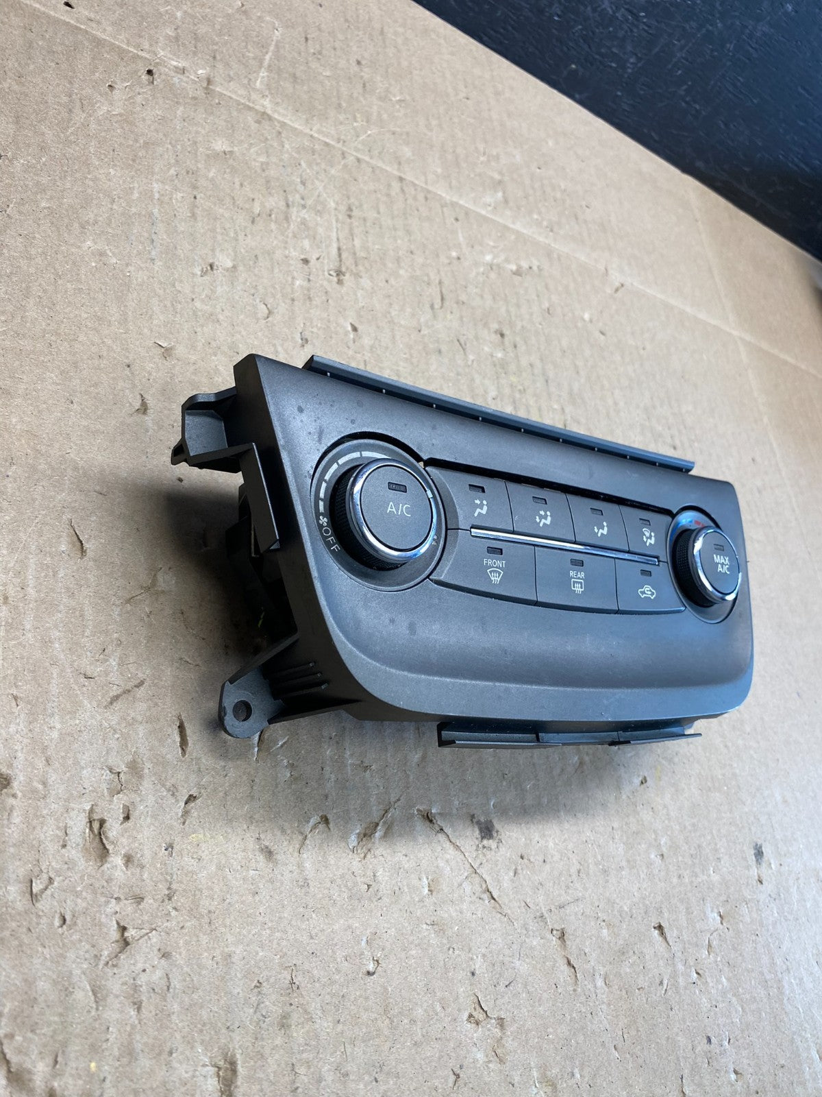 2013 2014 Nissan Sentra AC Heater Temperature Climate Control AC6311 DG2