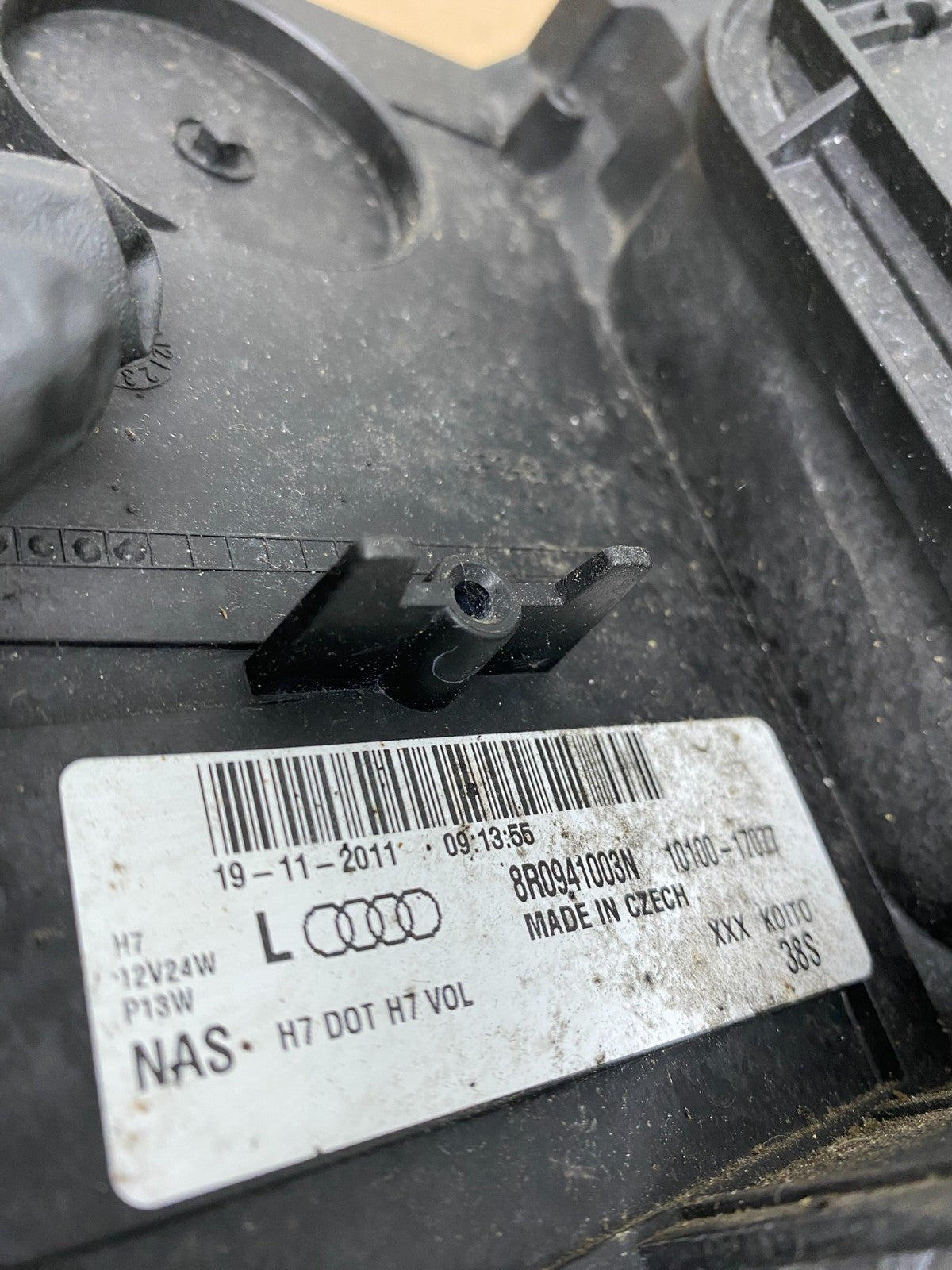 2009 to 2012 Audi Q5 Left Driver LH Side Halogen Headlight AG4298 DG9