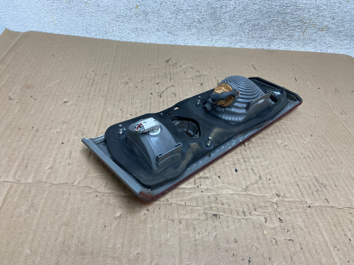 2000-2001 Toyota Camry Tail Light Right Passenger Rh Side Inner AI1258 LK4